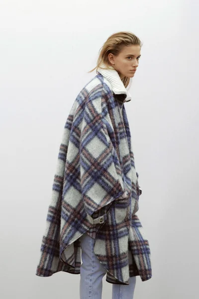 Look 3